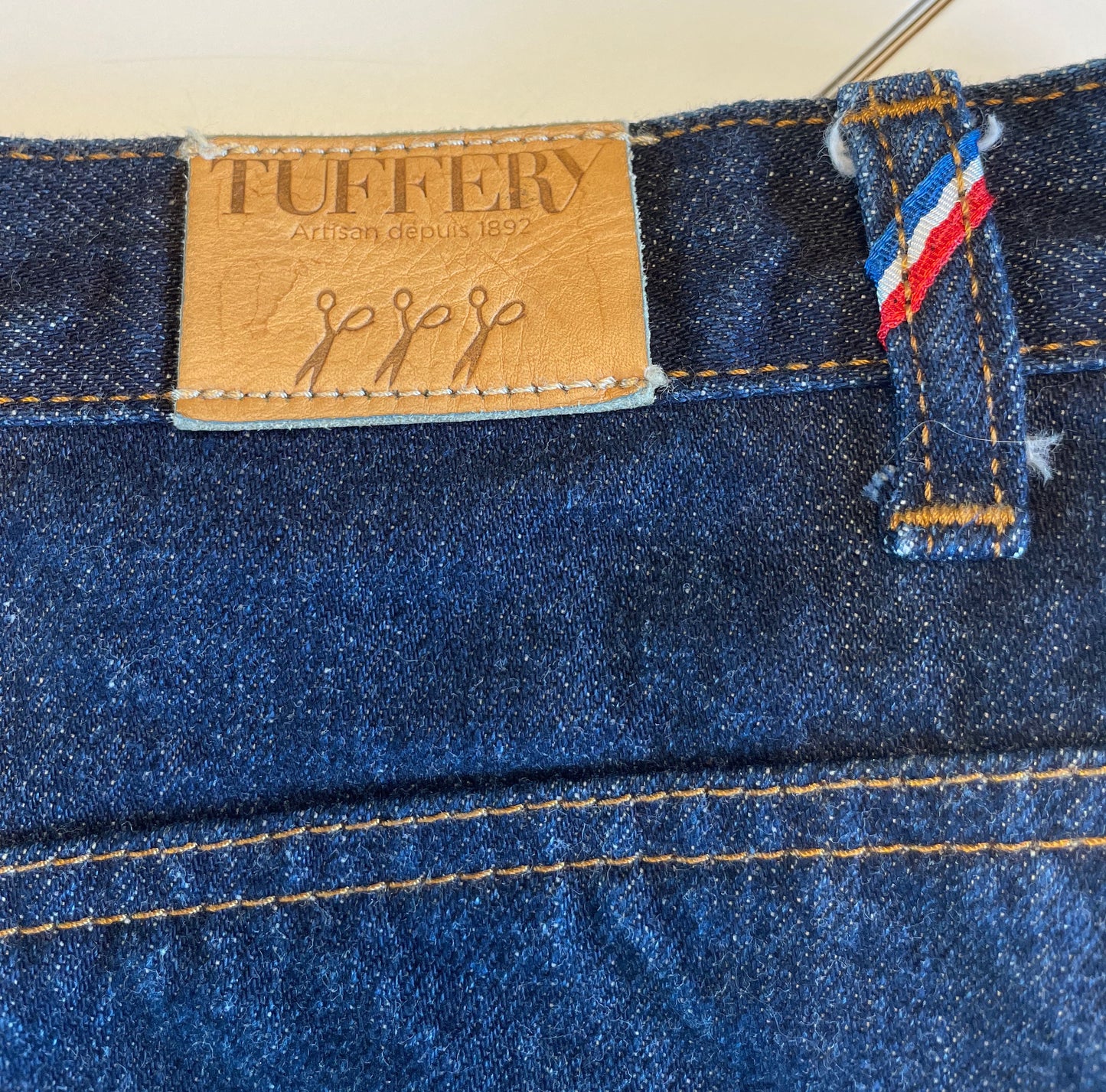 Jupe trapèze en jean brut – Juliette