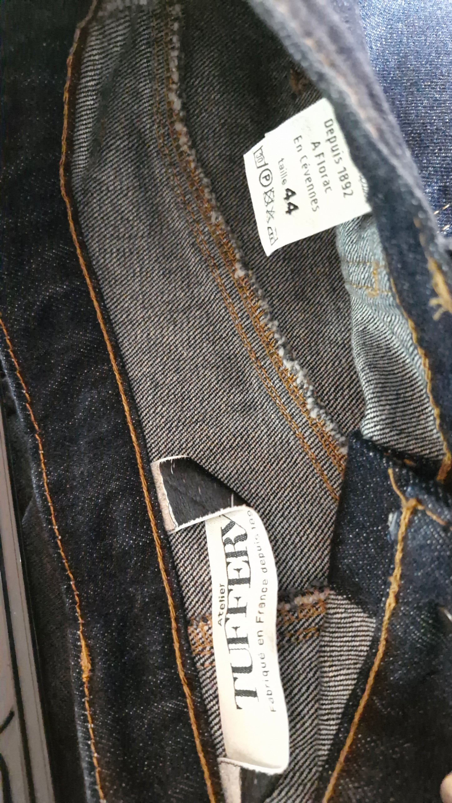 Jupe trapèze en jean brut – Juliette
