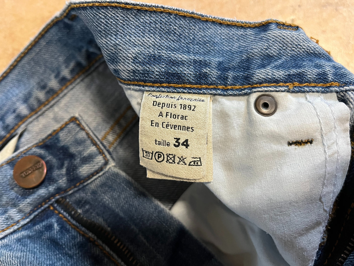 Jean mom taille haute Clair - Marthe