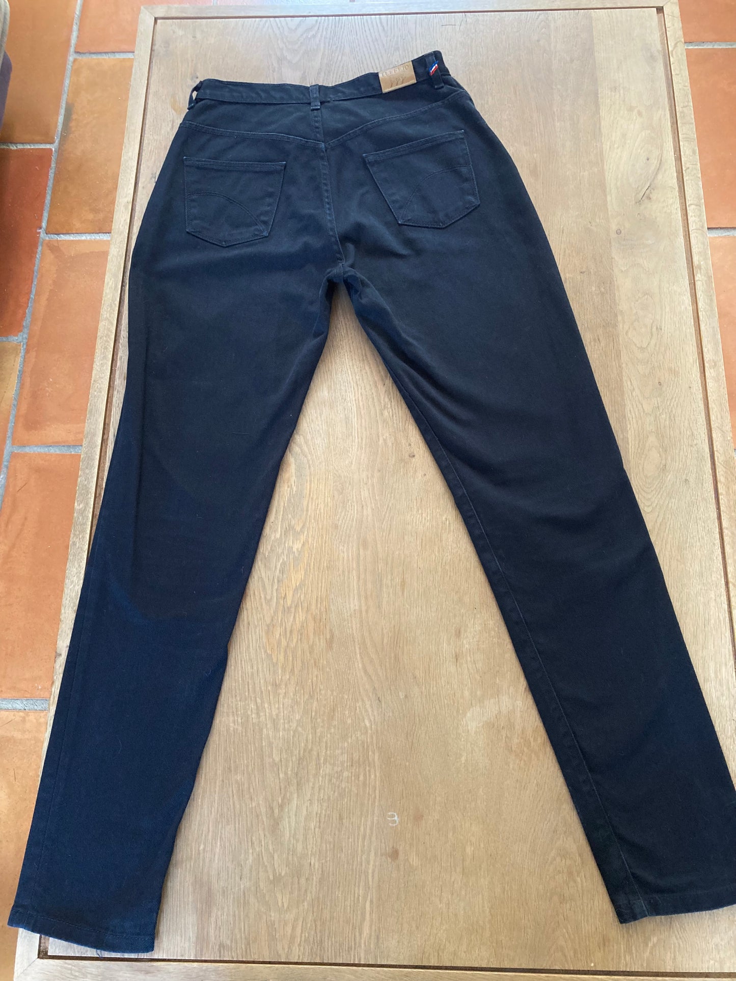 Jean femme droit taille haute Noir - Apolline