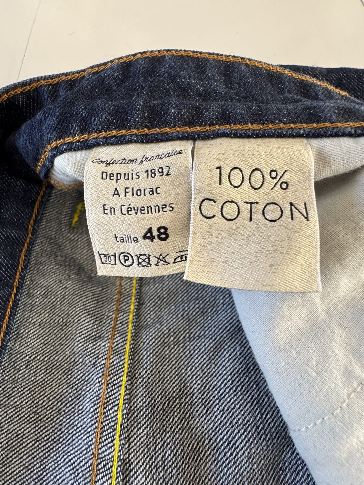 Bermuda jean