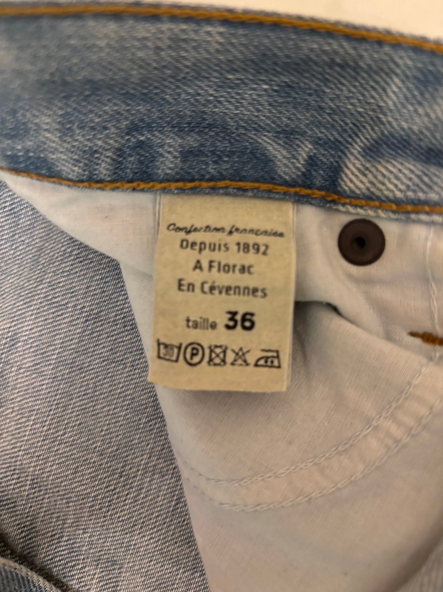 Jean mom taille haute Clair - Marthe