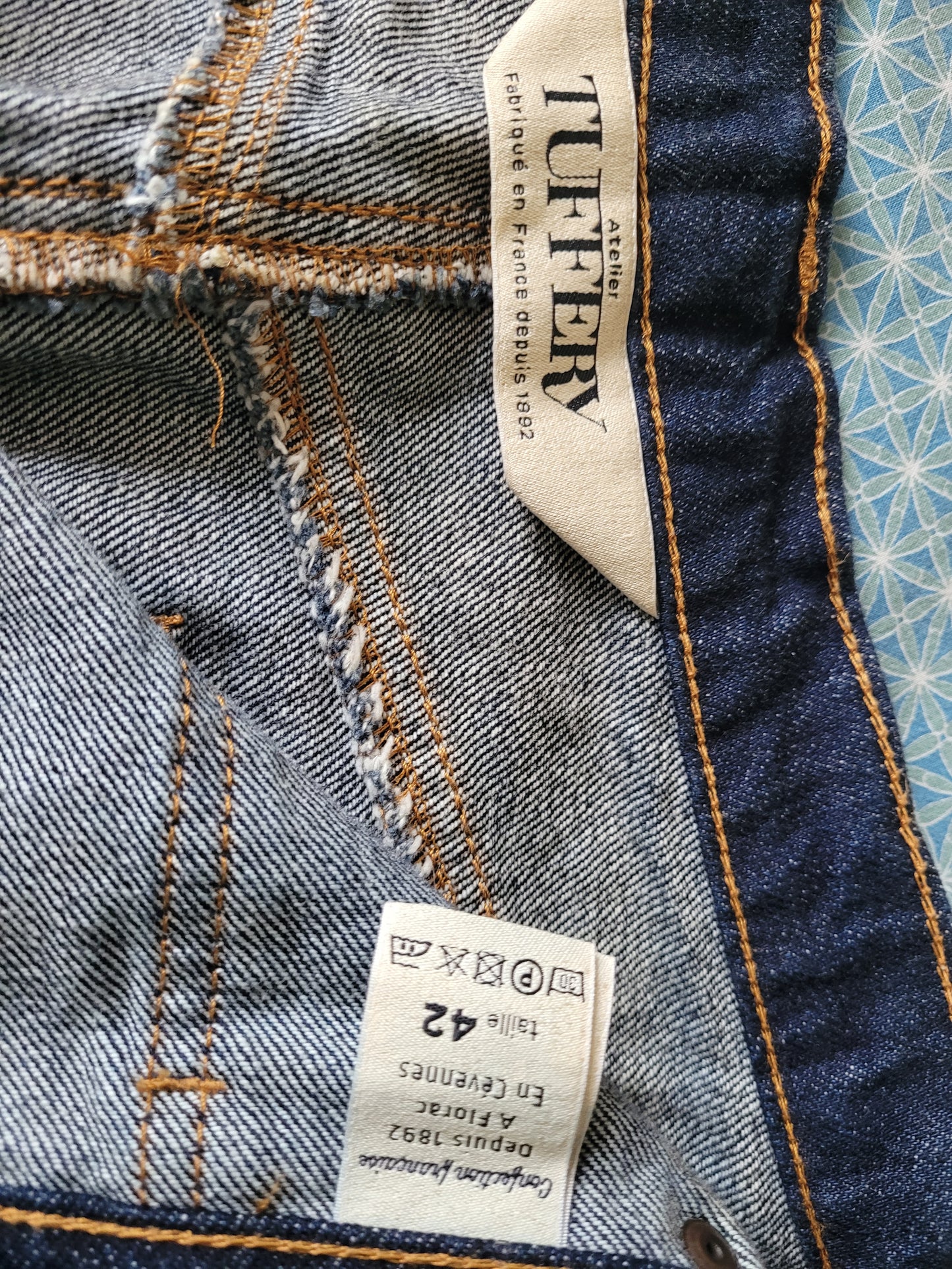 Jupe trapèze en jean brut – Juliette