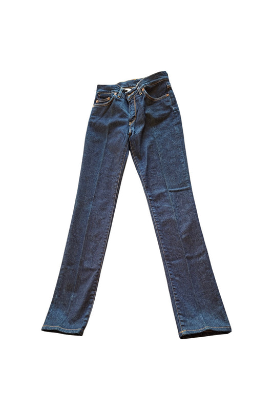 jeans femme taille 36 neuf jamais porte