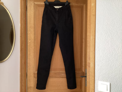 Chino ajusté taille haute Noir - Léonie