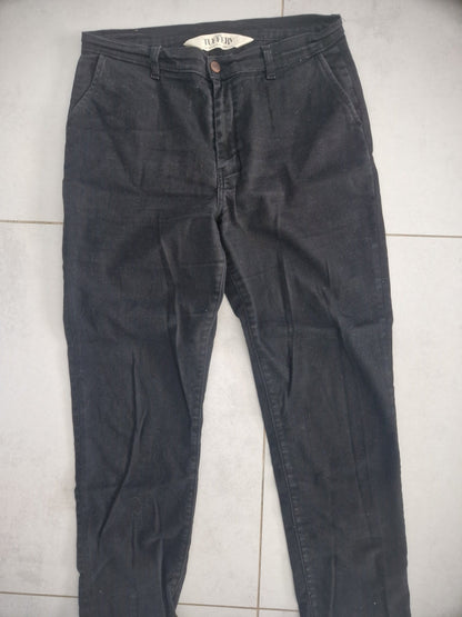 Chino ajusté taille haute Noir - Léonie