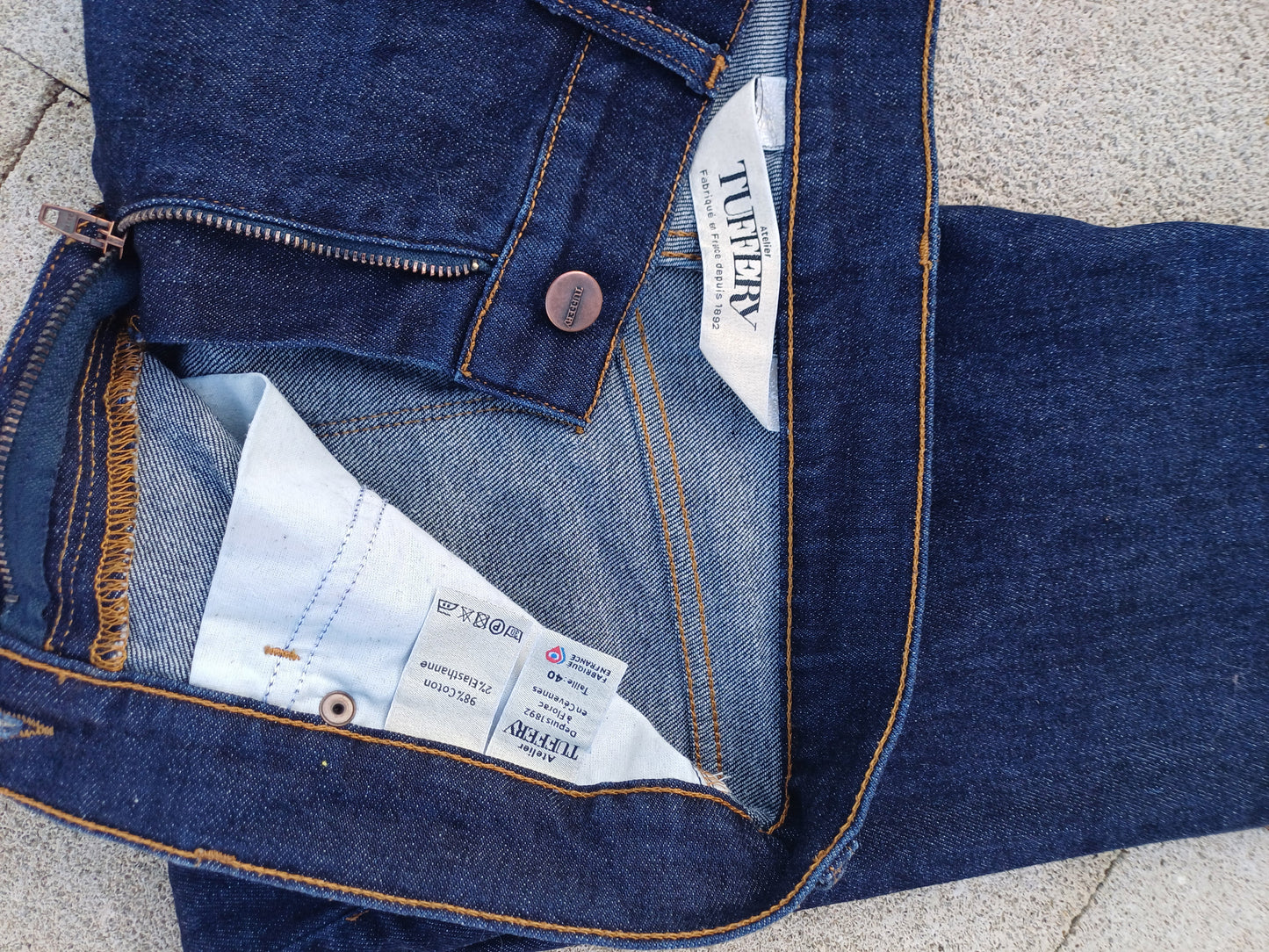 Jean droit ajusté Brut - Augusta