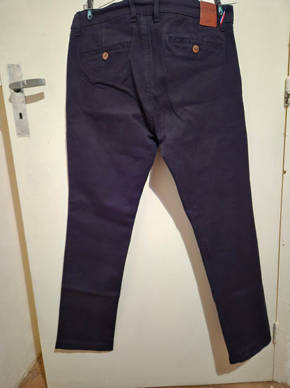 Chino droit ajusté Noir - Ernest