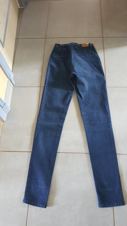 Chino femme ajusté taille haute Brut Coton Bio - LÉONIE