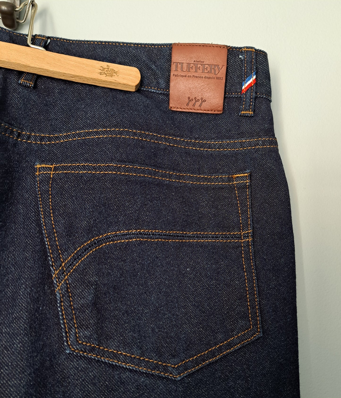 Jean