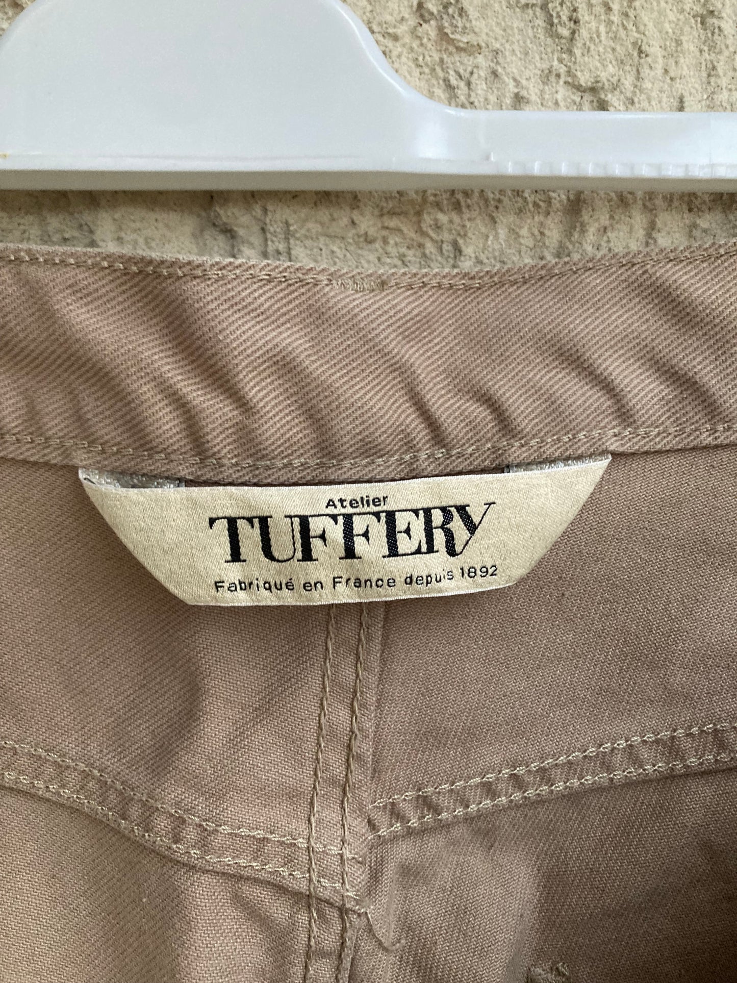 Short droit ajusté beige - Maurice