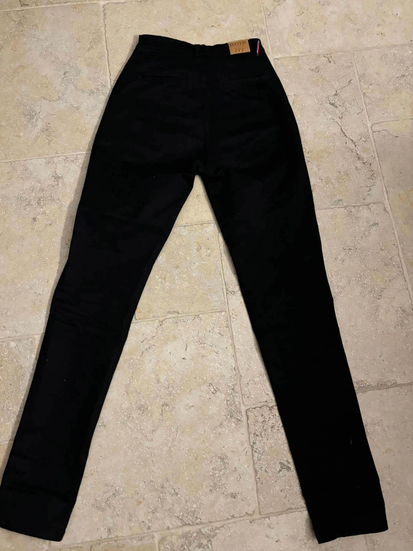 Chino ajusté taille haute Noir - Léonie