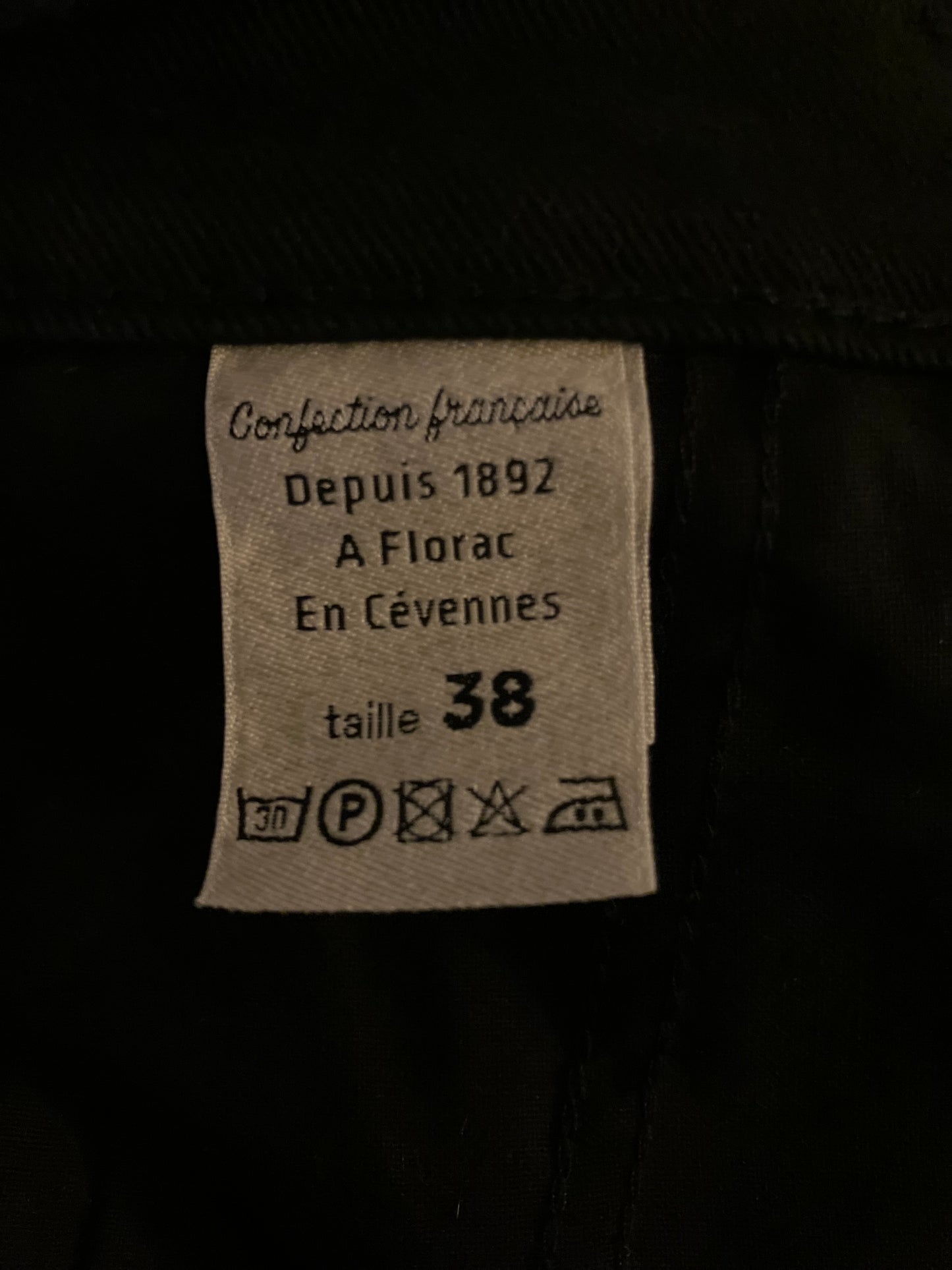 Chino ajusté taille haute Noir - Léonie