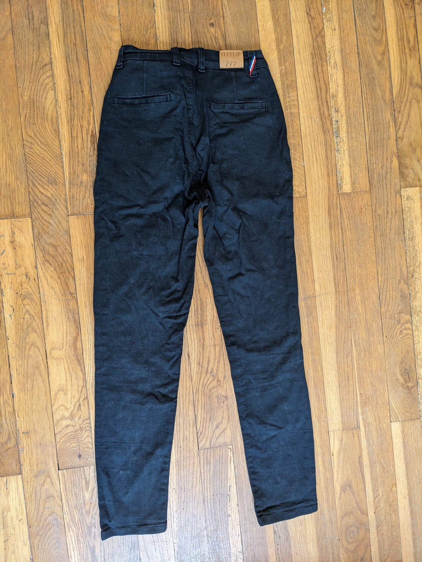 Chino ajusté taille haute Noir - Léonie