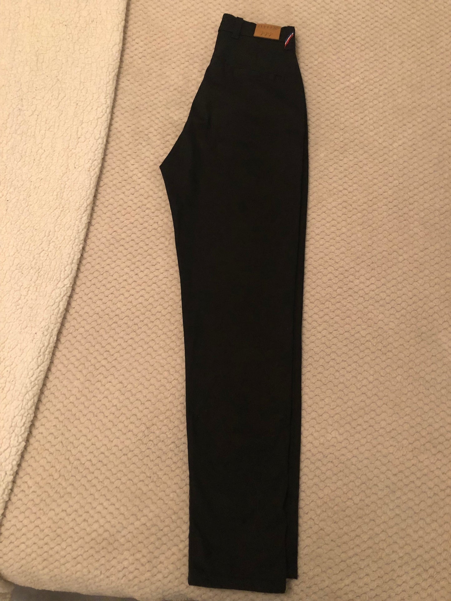 Chino ajusté taille haute Noir - Léonie