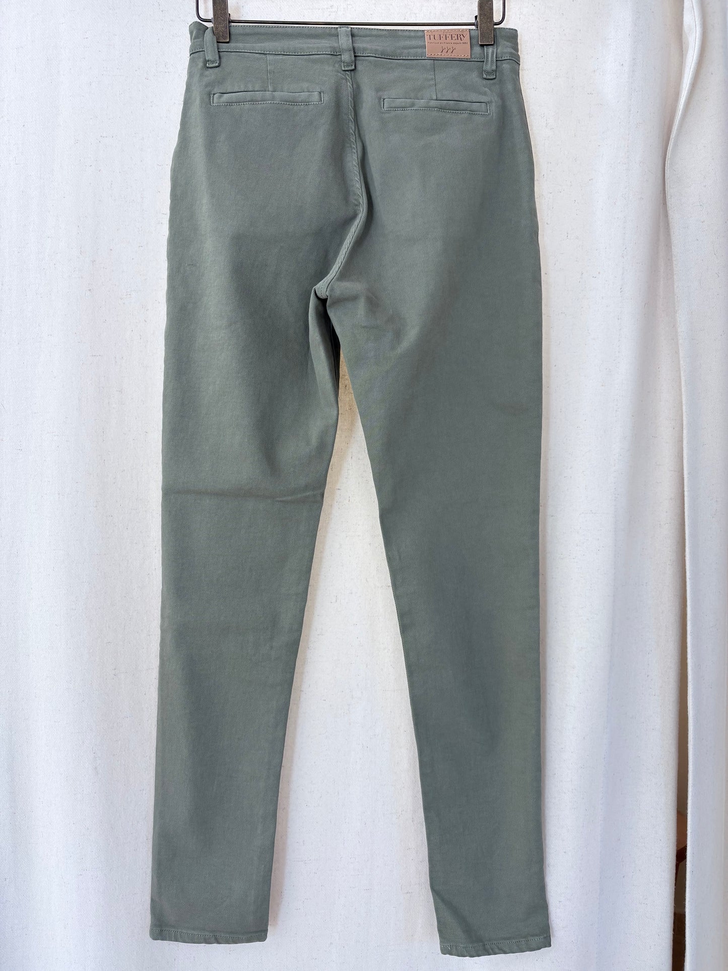 Chino femme ajusté taille haute Vert Kaki - Léonie