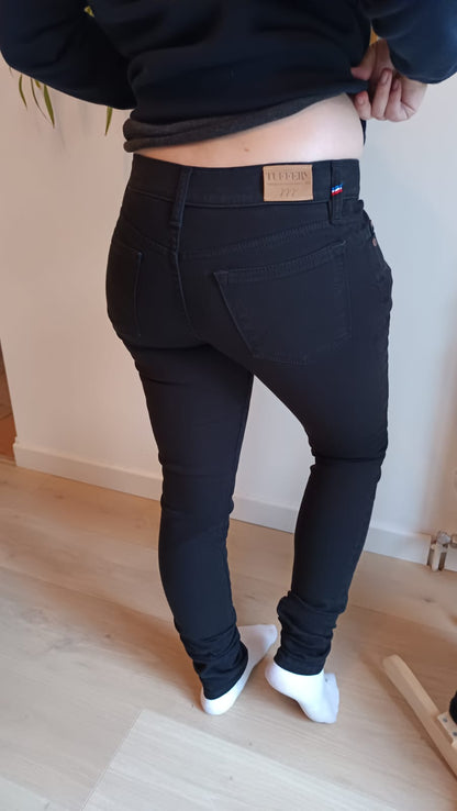 Jean slim Taille Haute Noir – Marianne