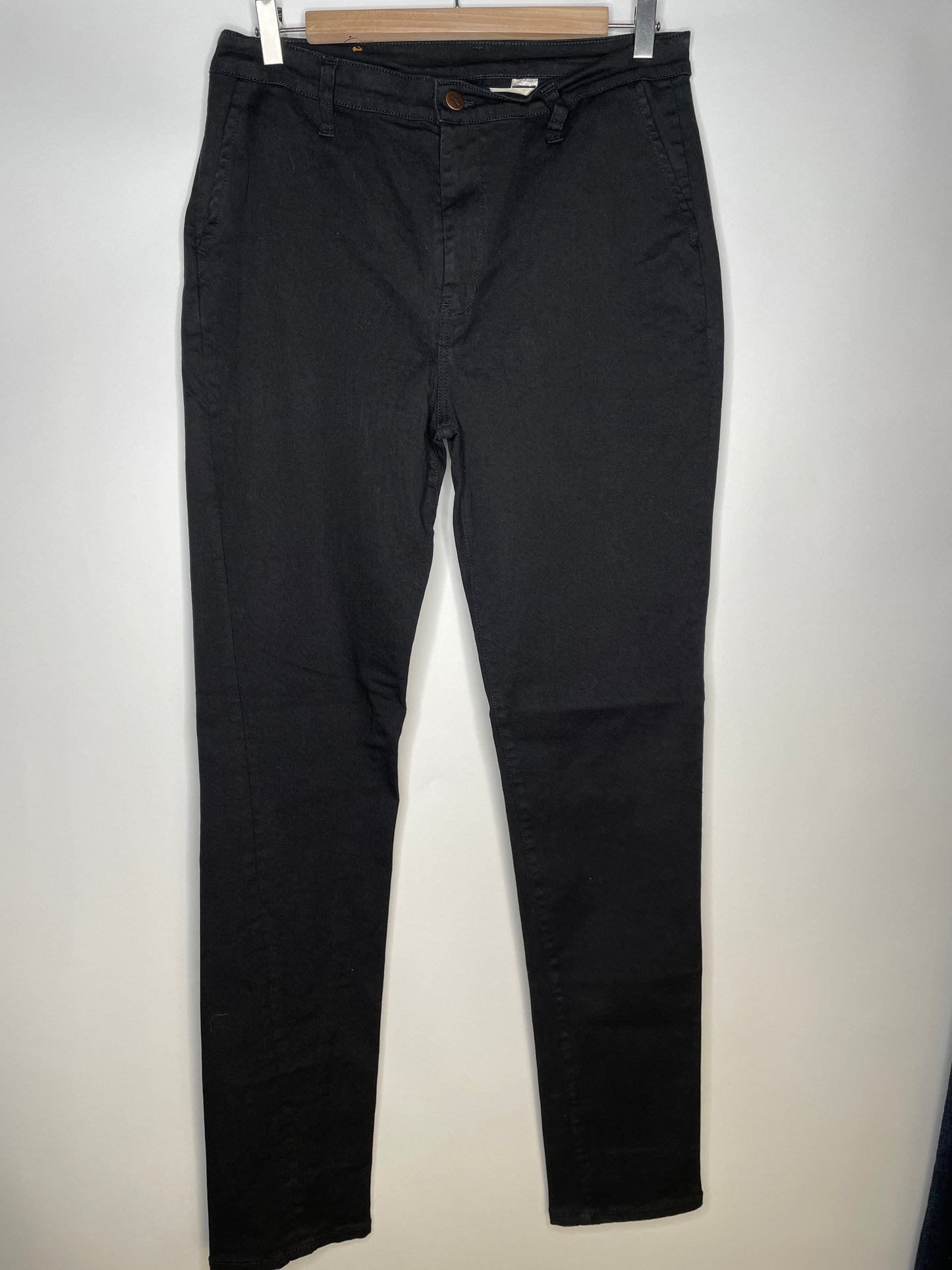 Chino ajusté taille haute Noir - Léonie