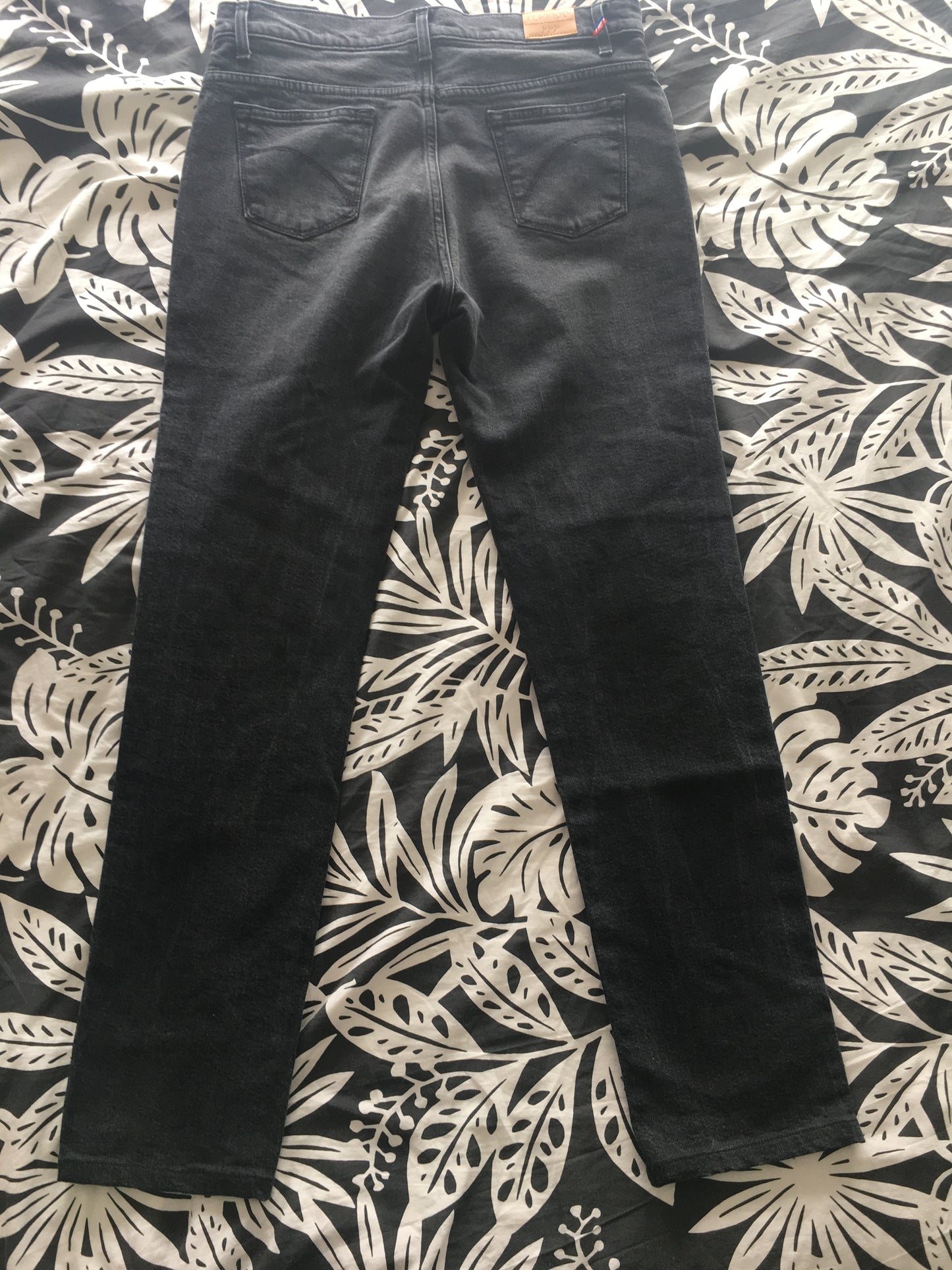 Jean femme droit ajusté Noir Délavé - Augusta