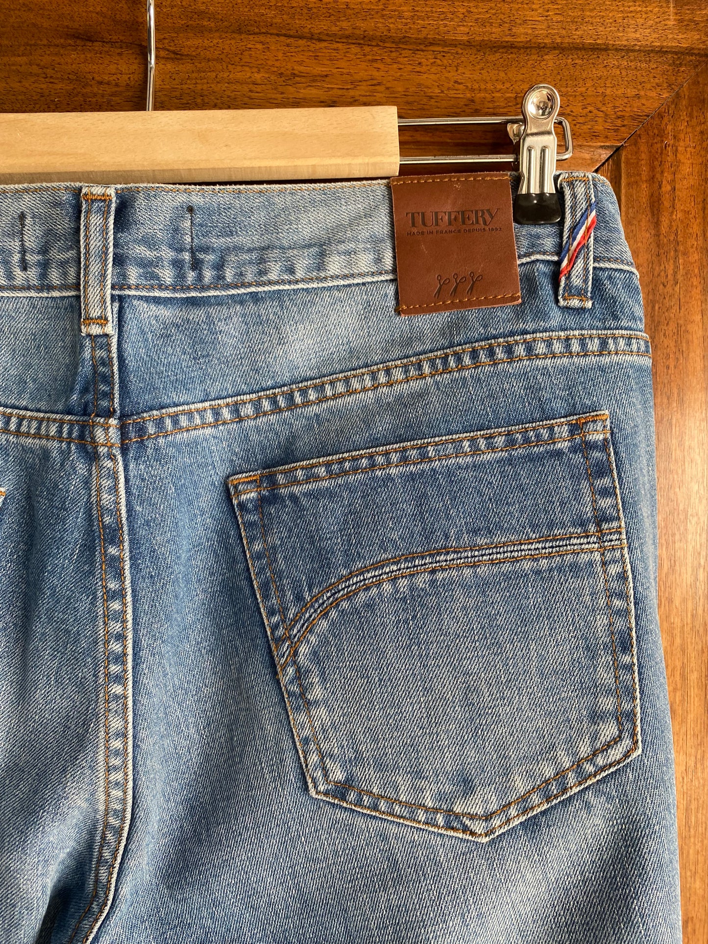 Jean homme droit ajusté clair