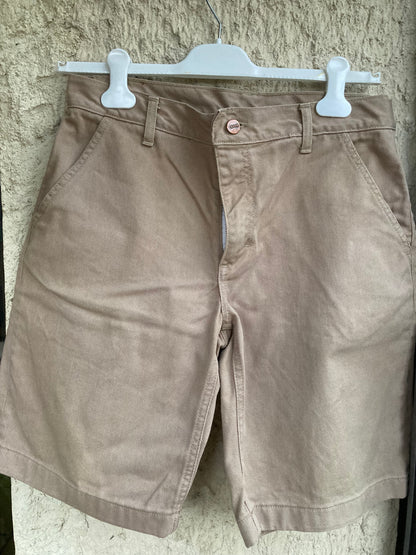 Short droit ajusté beige - Maurice