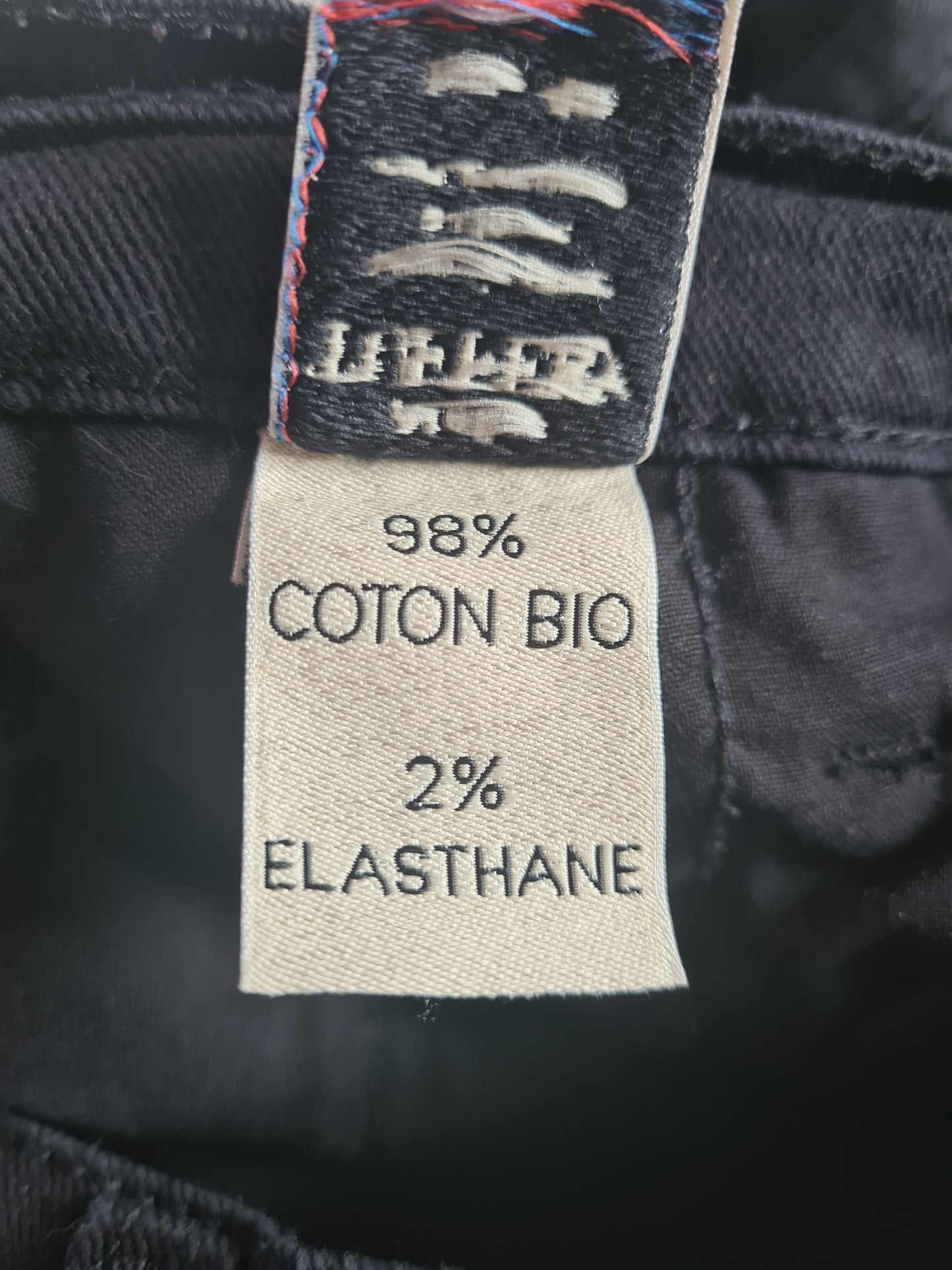 Chino ajusté taille haute Noir - Léonie