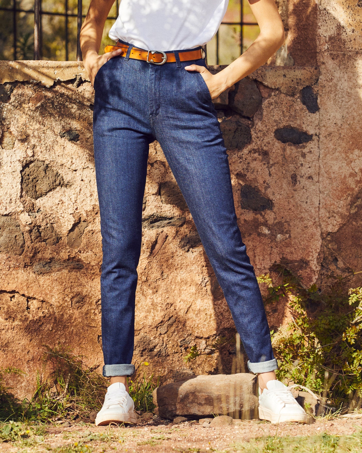 Chino ajusté taille haute Brut Coton Bio - Léonie