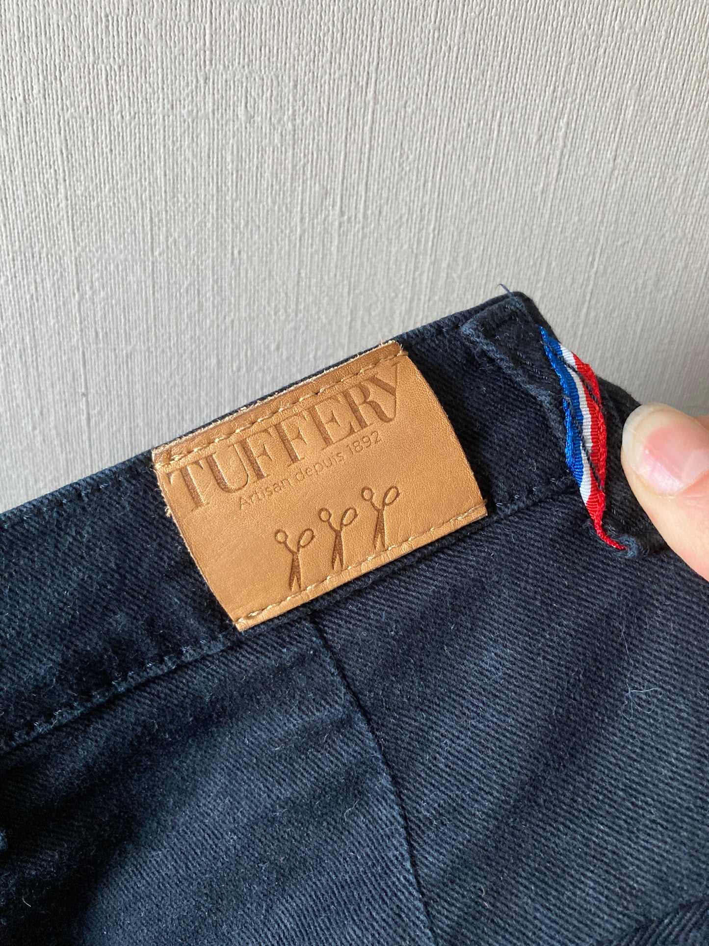 Chino ajusté taille haute Noir - Léonie